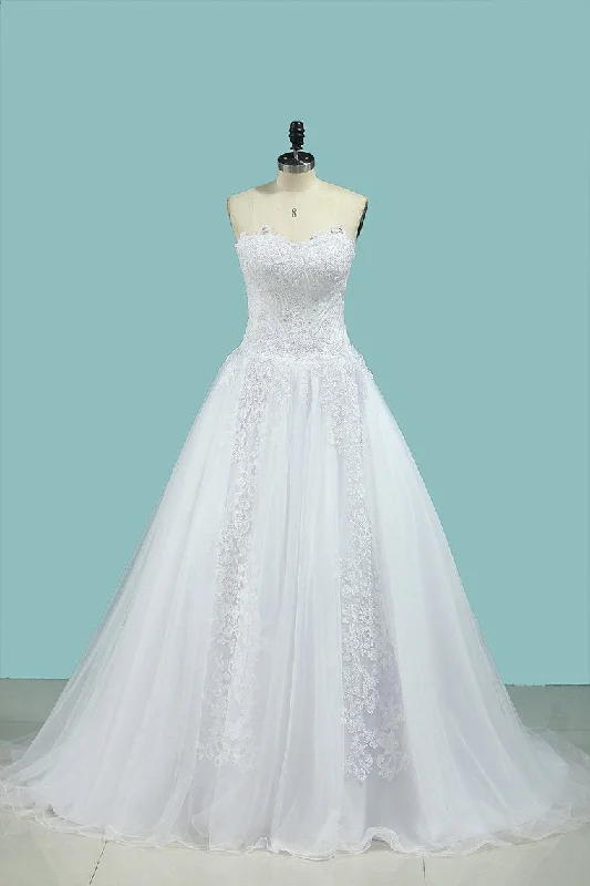 A Line Sweetheart With Applique & Beads Wedding Dresses Tulle Floral Lace Wedding