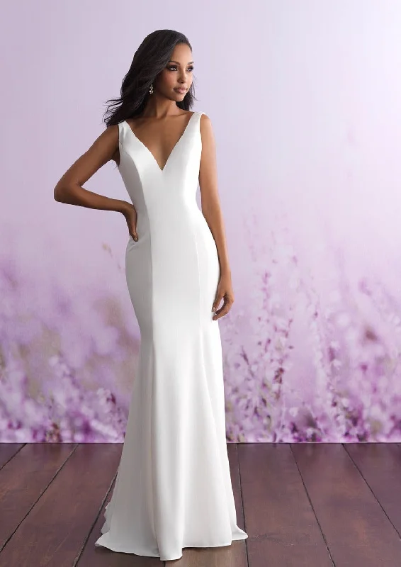 Allure Romance 3101 Sample Sale Beautiful Lace Gown