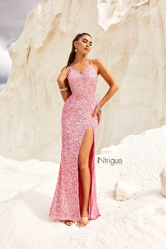 Blush by Alexia Designs 91038 - V-Neck Fitted Gown Metallic unclassified dresses