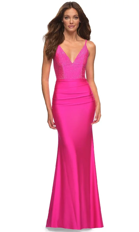 La Femme 30601 - Sleeveless Beaded Evening Dress Street style unclassified dresses