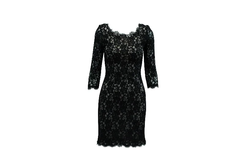 Diane Von Furstenberg Lace Long Sleeves Dress in Black Rayon Modern Lace Dress